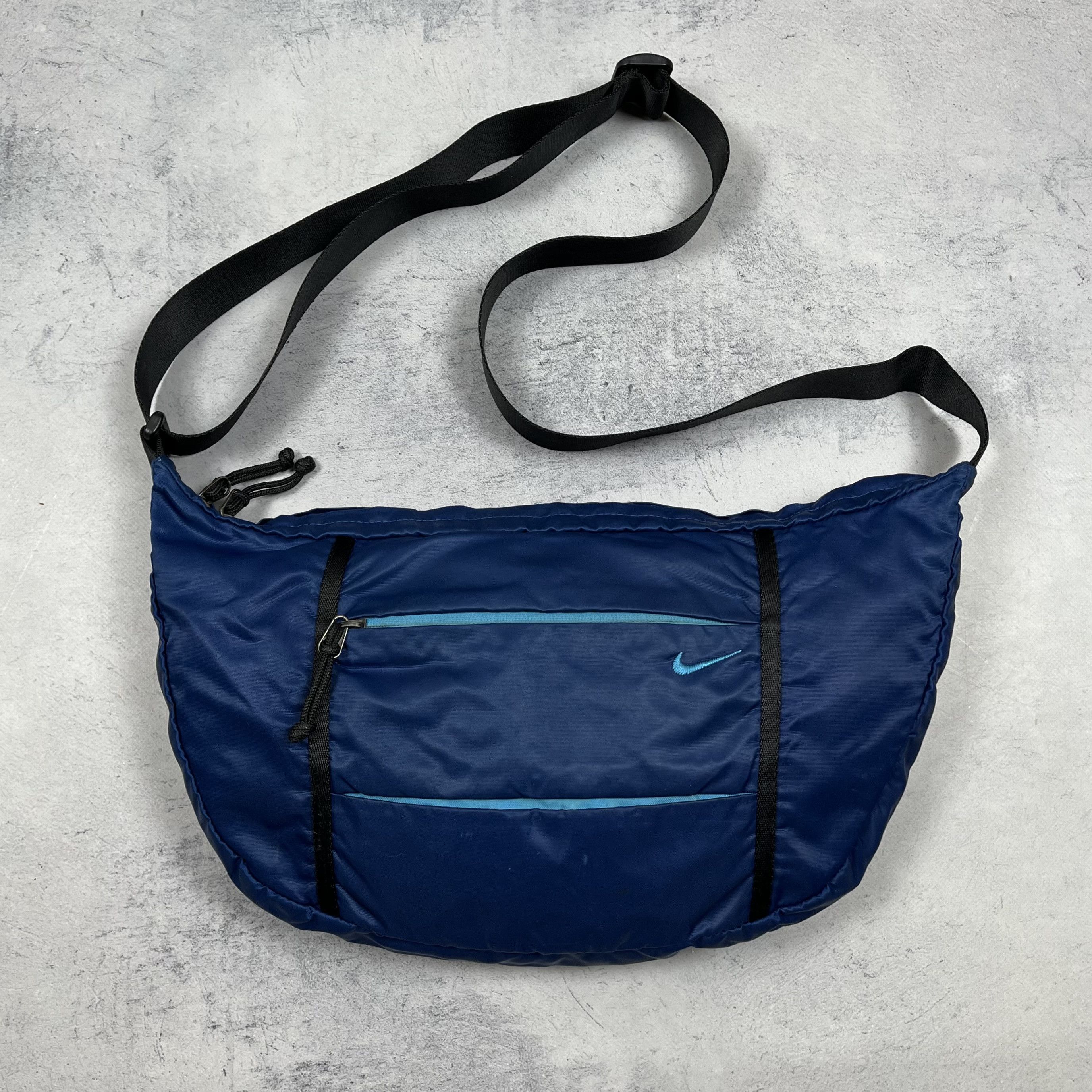 Nike Vintage Nike Swoosh Nylon Shoulder Crossbody Bag 90’s Size ONE SIZE - 2 Thumbnail