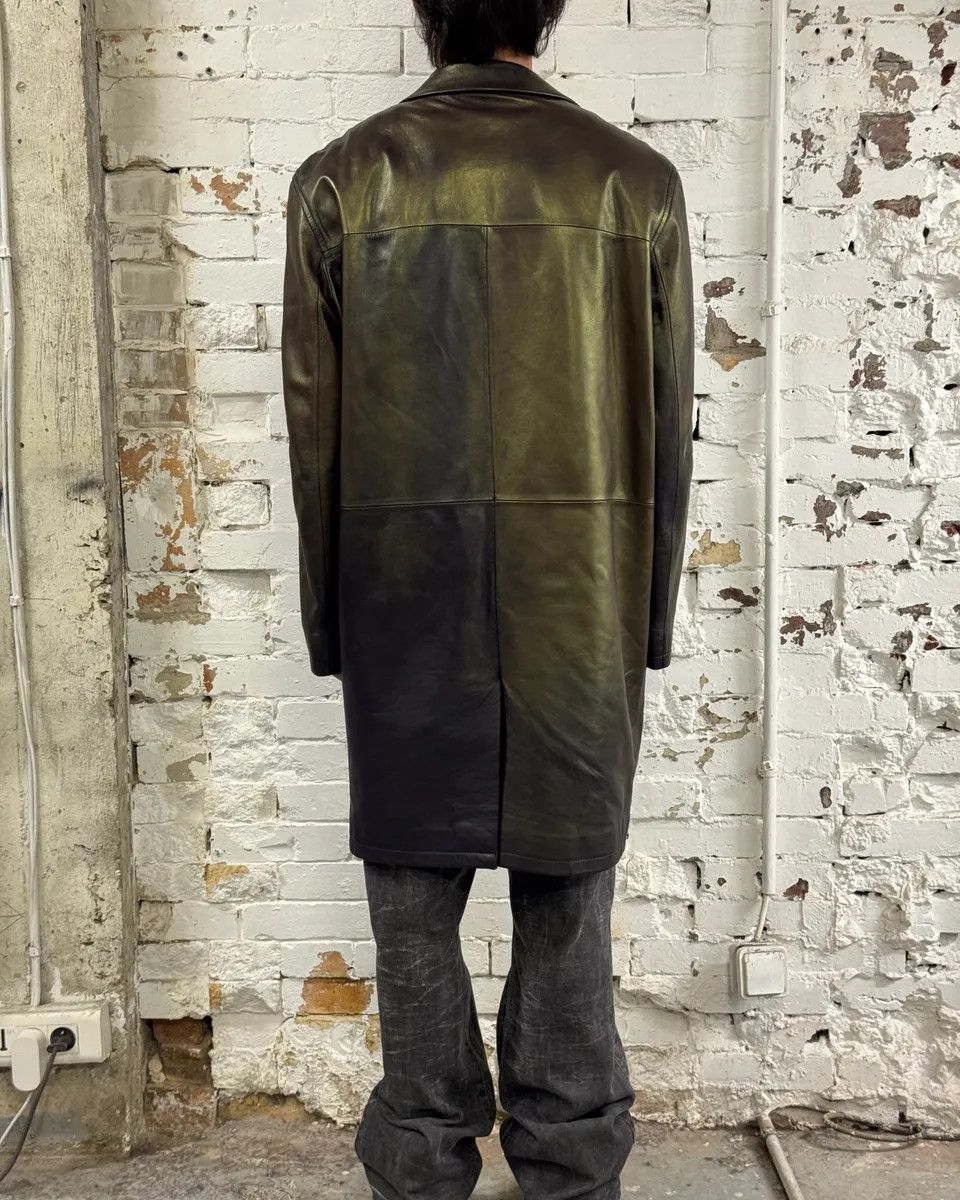 Versace 1990s Versace Brown Metallic Gold Leather Coat Size US M / EU 48-50 / 2 - 3 Thumbnail