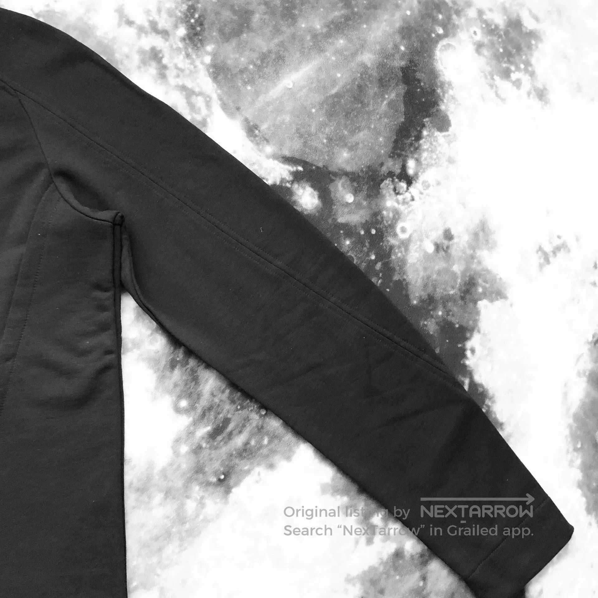Tom Rebl TOM REBL Deconstructed Men's Pullover Sweatshirt. Size US XXL / EU 58 / 5 - 7 Thumbnail