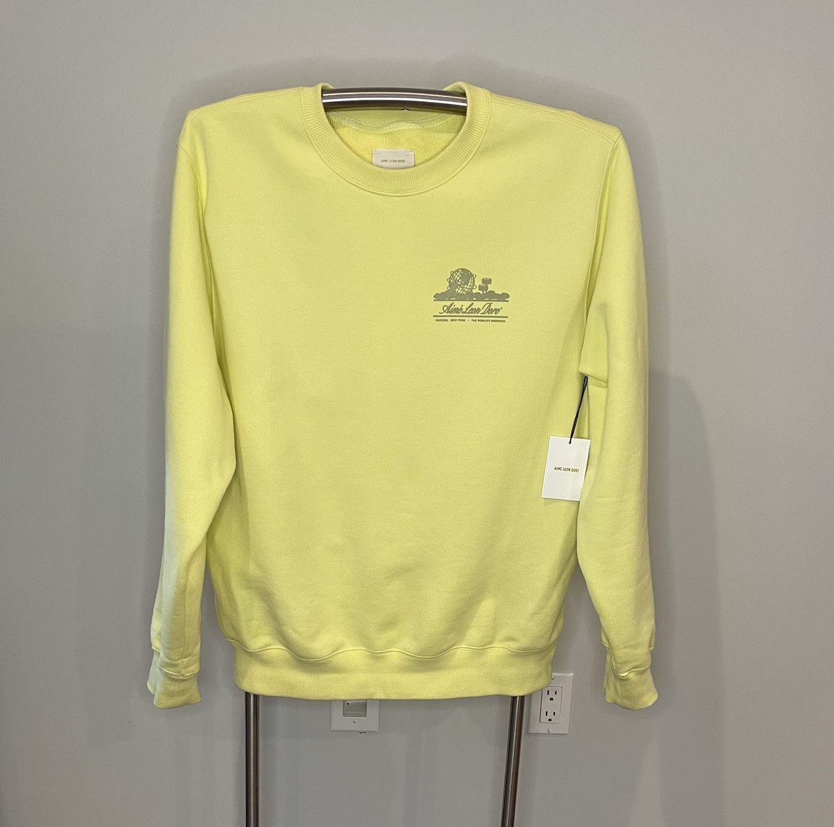 Aime Leon Dore Embossed Unisphere Crewneck Sweatshirt Size US L / EU 52-54 / 3 - 1 Thumbnail