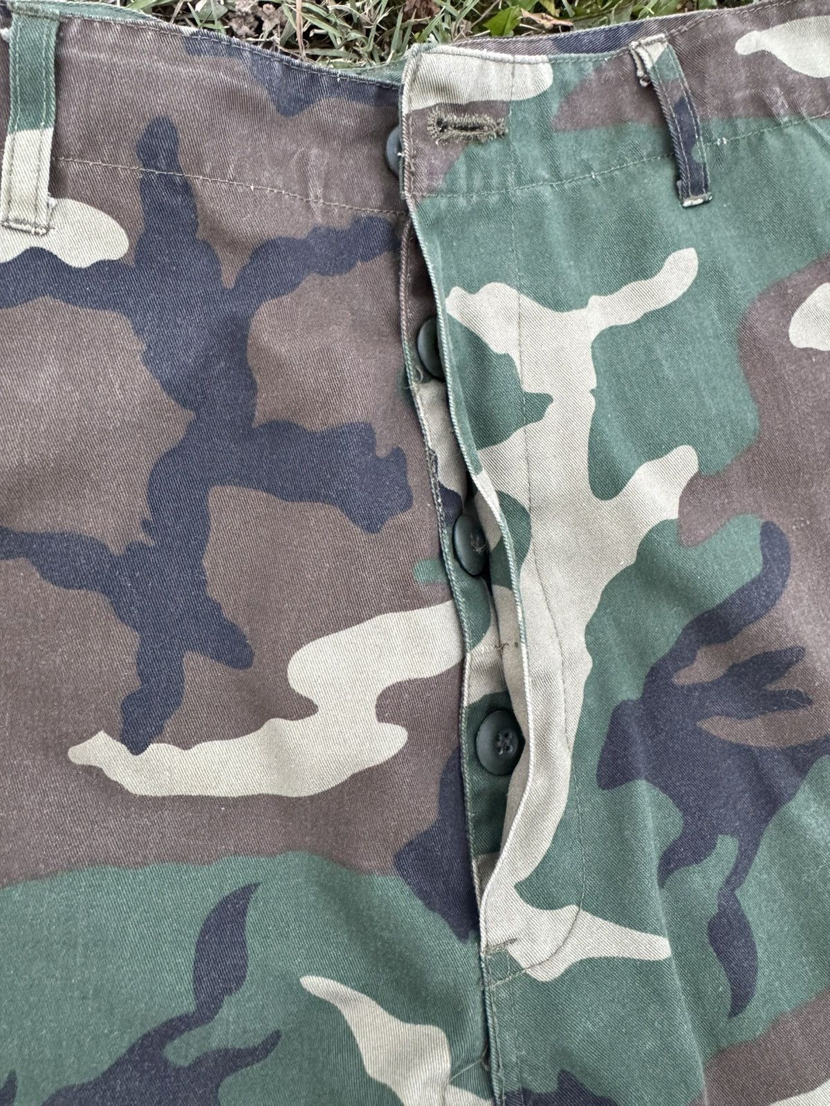 Other Camo Cargo Shorts Size US 35 - 2 Thumbnail