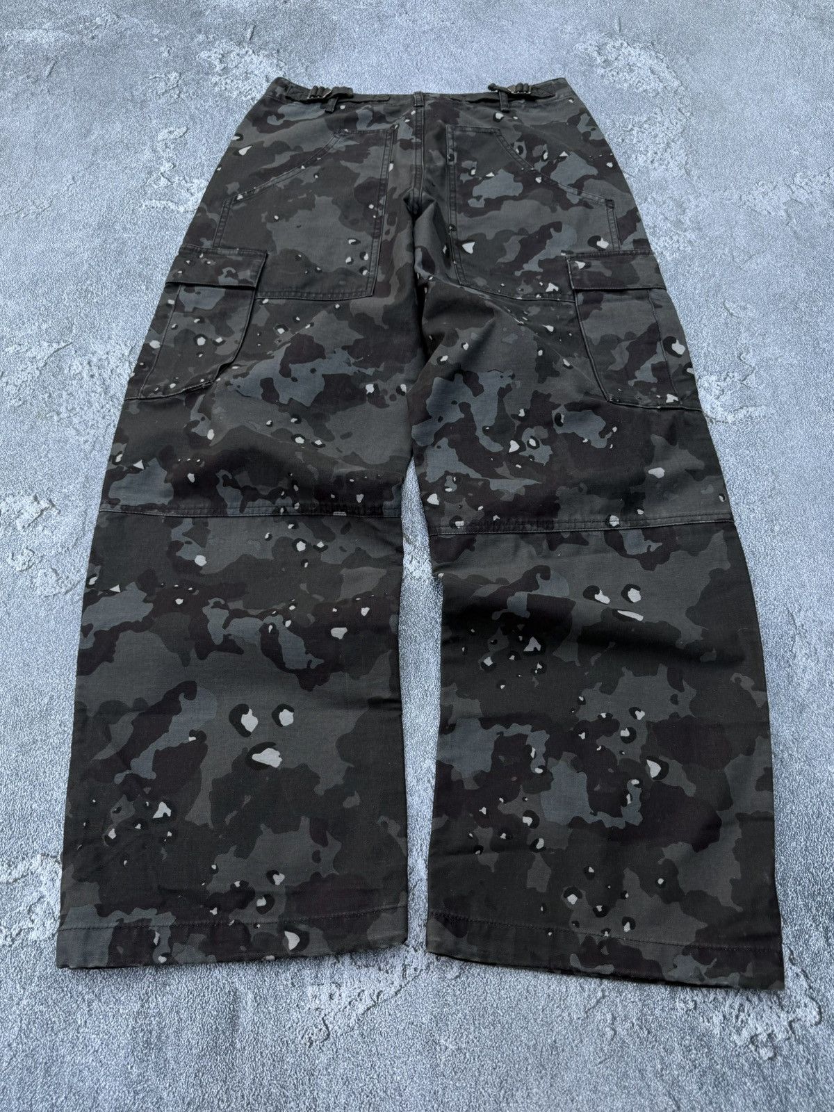 Kith NWT Kith Jaden Midnight Cookie Camo Logo Wide Aviator Pants Size US 30 / EU 46 - 7 Thumbnail