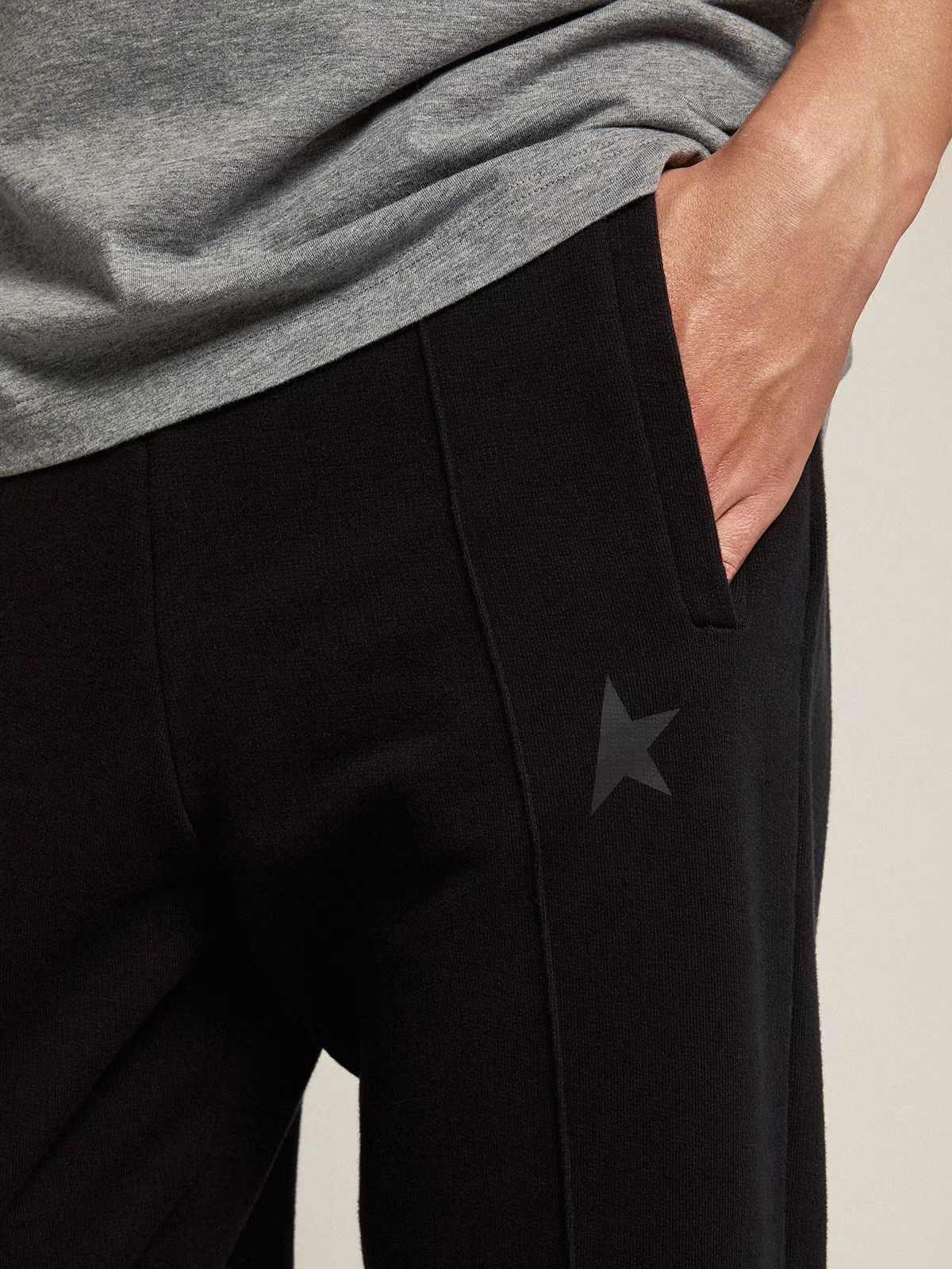 Golden Goose o1s22i1n1224 Sweatpants & Joggers in Black Size US 34 / EU 50 - 4 Thumbnail