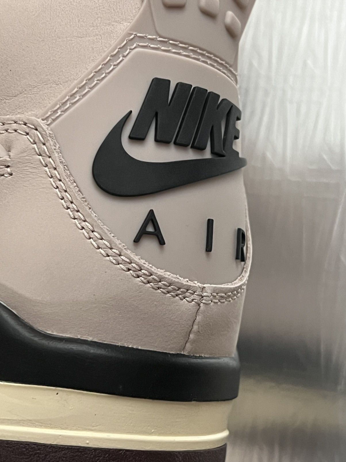 A Ma Maniere × Jordan Brand 12W/10.5M, Jordan 4 x A Ma Maniere, While You Were Sleeping Size US 10.5 / EU 43-44 - 9 Thumbnail