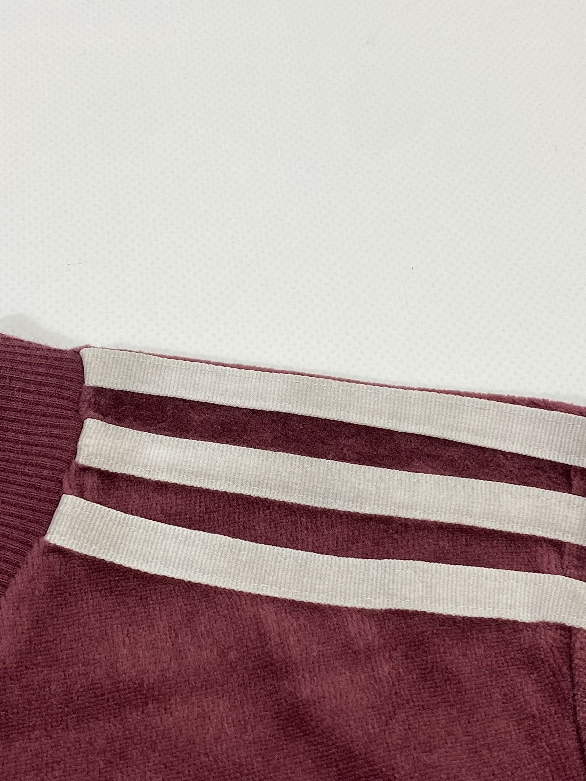 Adidas 🔥LASTDROP🔥 Adidas Velour Trefoil Bordeaux Stripes Sweatshirt Size XS / US 0-2 / IT 36-38 - 8 Thumbnail
