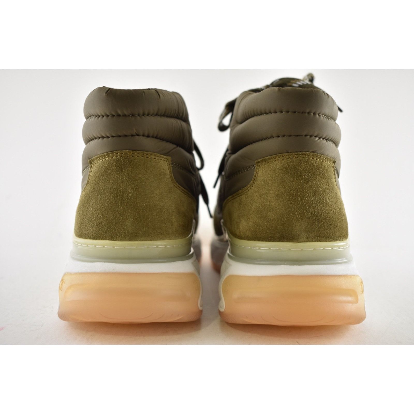 Chanel Chanel 19B Green Quilted Platform CC Logo High Top Trainer Size US 11 / EU 44 - 11 Thumbnail