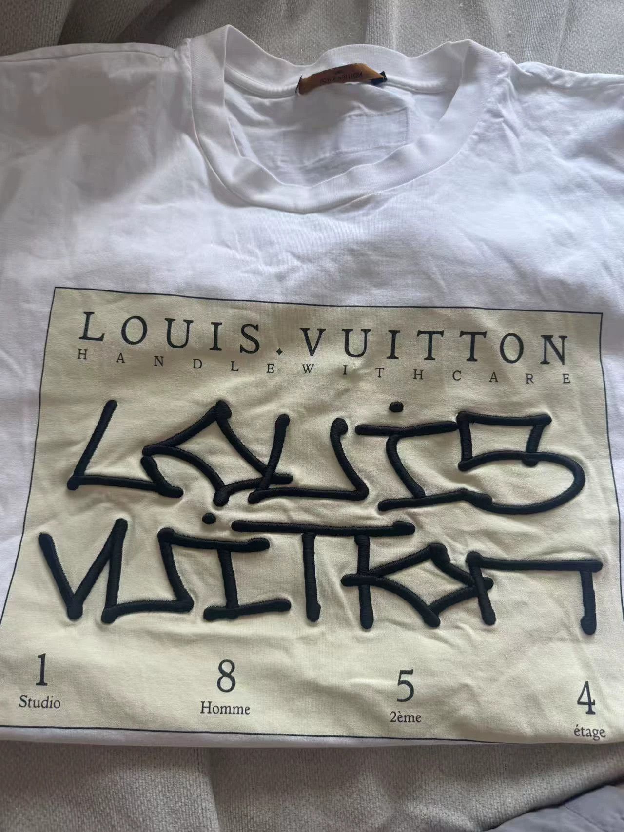 Louis Vuitton LV Short Sleeve Tee XXL Size US XXL / EU 58 / 5 - 2 Thumbnail