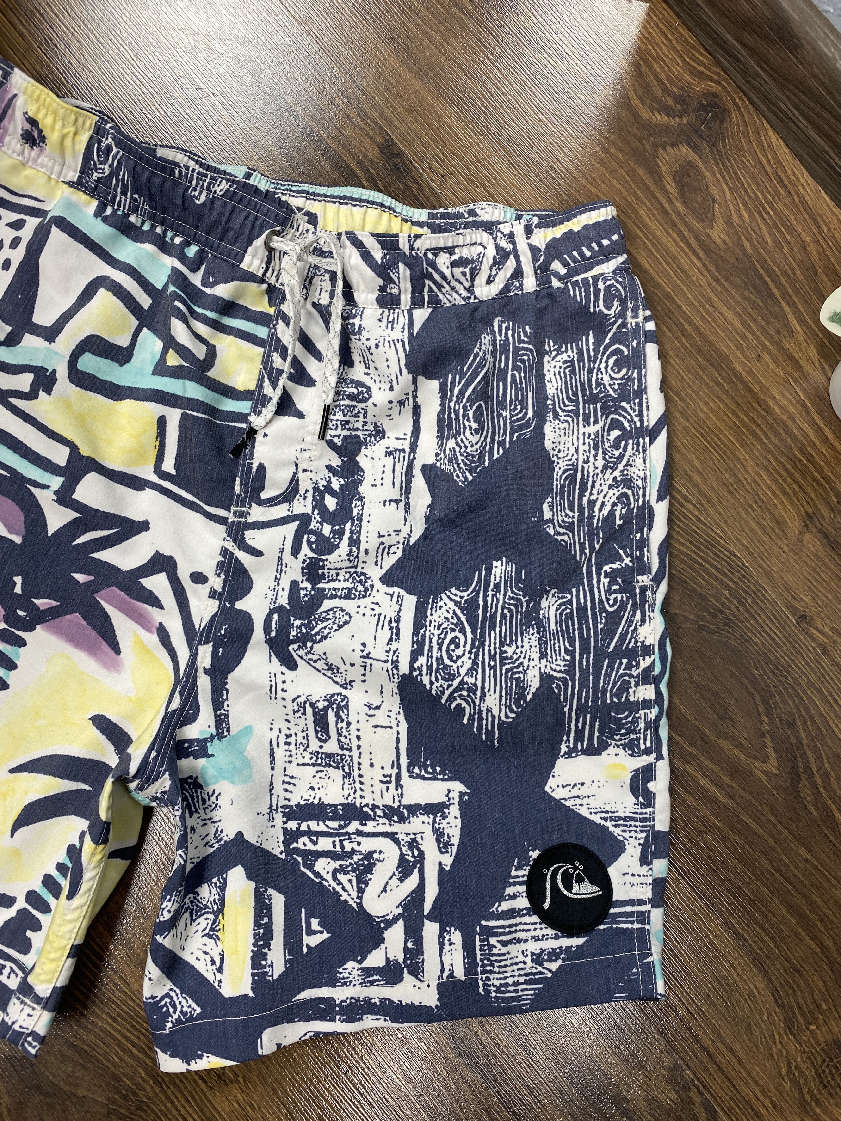 Quiksilver Quiksilver Vintage Surf Swimming Shorts Size US 34 / EU 50 - 2 Thumbnail