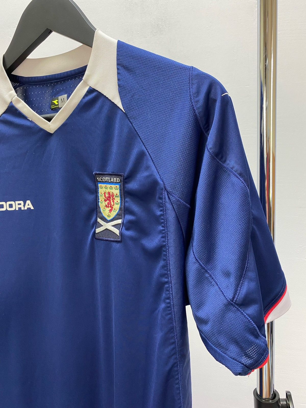 Diadora Scotland National Team 2008 2009 Diadora home soccer jersey Size US M / EU 48-50 / 2 - 6 Thumbnail