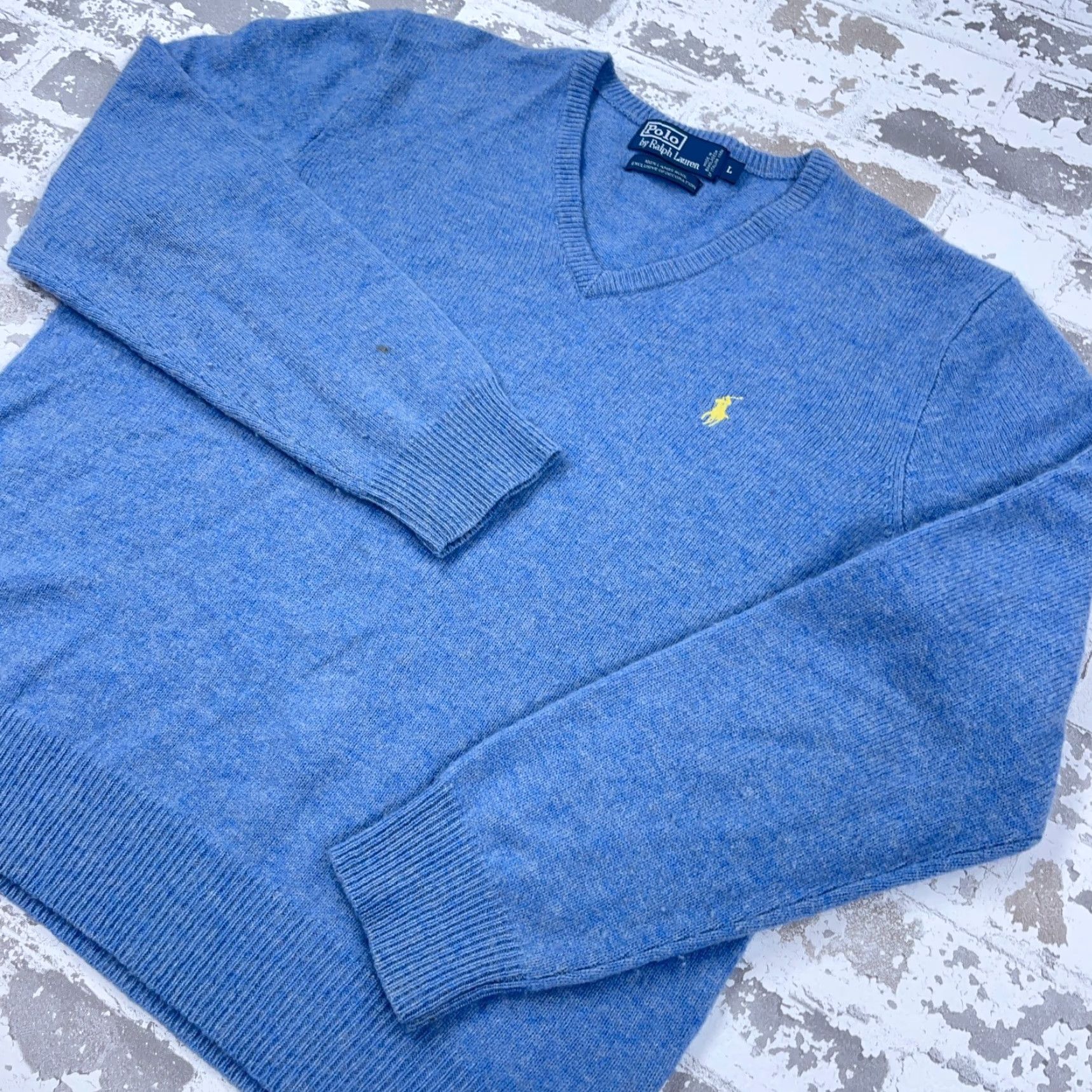 Polo Ralph Lauren VINTAGE Polo Ralph Lauren Sweater Men Large Light Blue Lambs Wool V Neck Pullover VTG Size US L / EU 52-54 / 3 - 4 Thumbnail