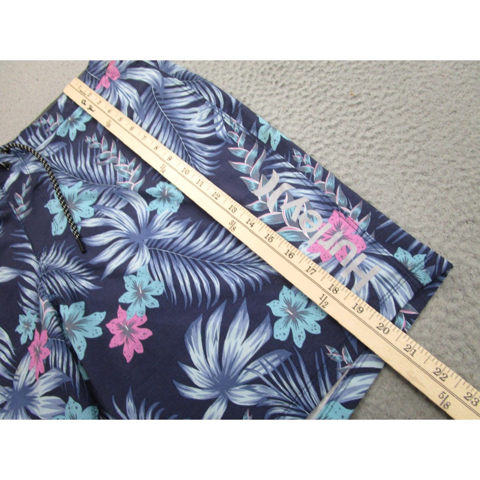 Hurley Hurley Board Shorts Mens 38 Navy Blue Tropical Floral Swim Trunks Stretch Fit Size US 38 / EU 54 - 3 Thumbnail