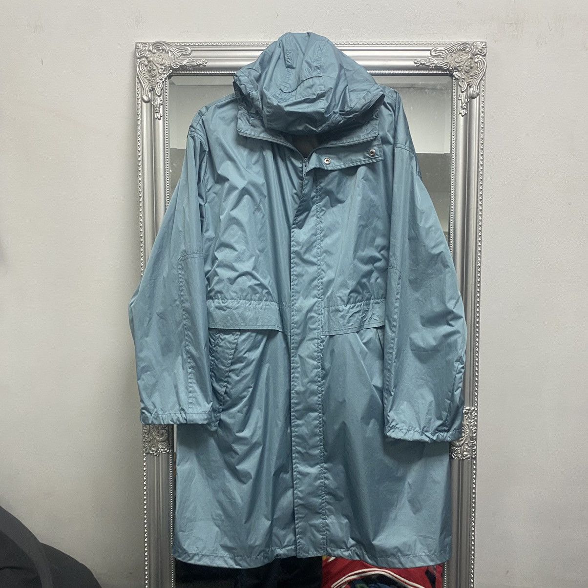 Prada Prada nylon raincoat jacket vintage Size US S / EU 44-46 / 1 - 1 Thumbnail