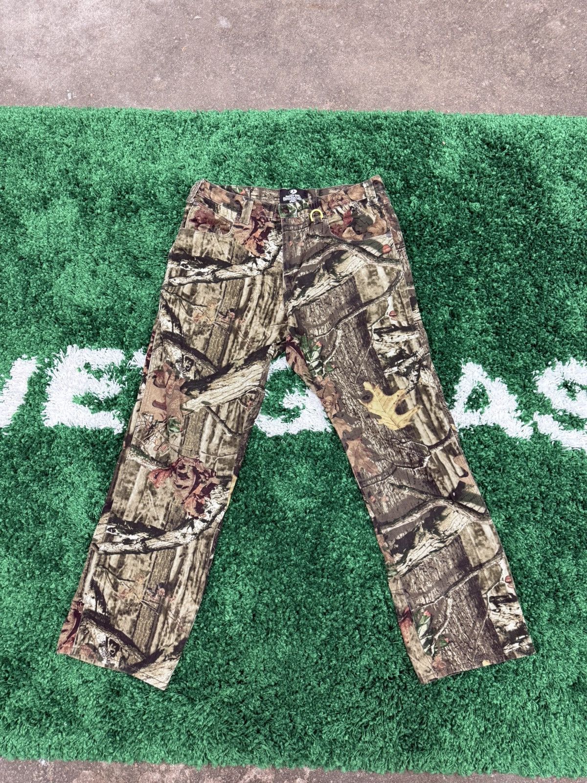 Mossy Oaks Vintage Camo Mossy Oaks Denim Jeans Sz. 34 x 32 Size US 34 / EU 50 - 1 Thumbnail