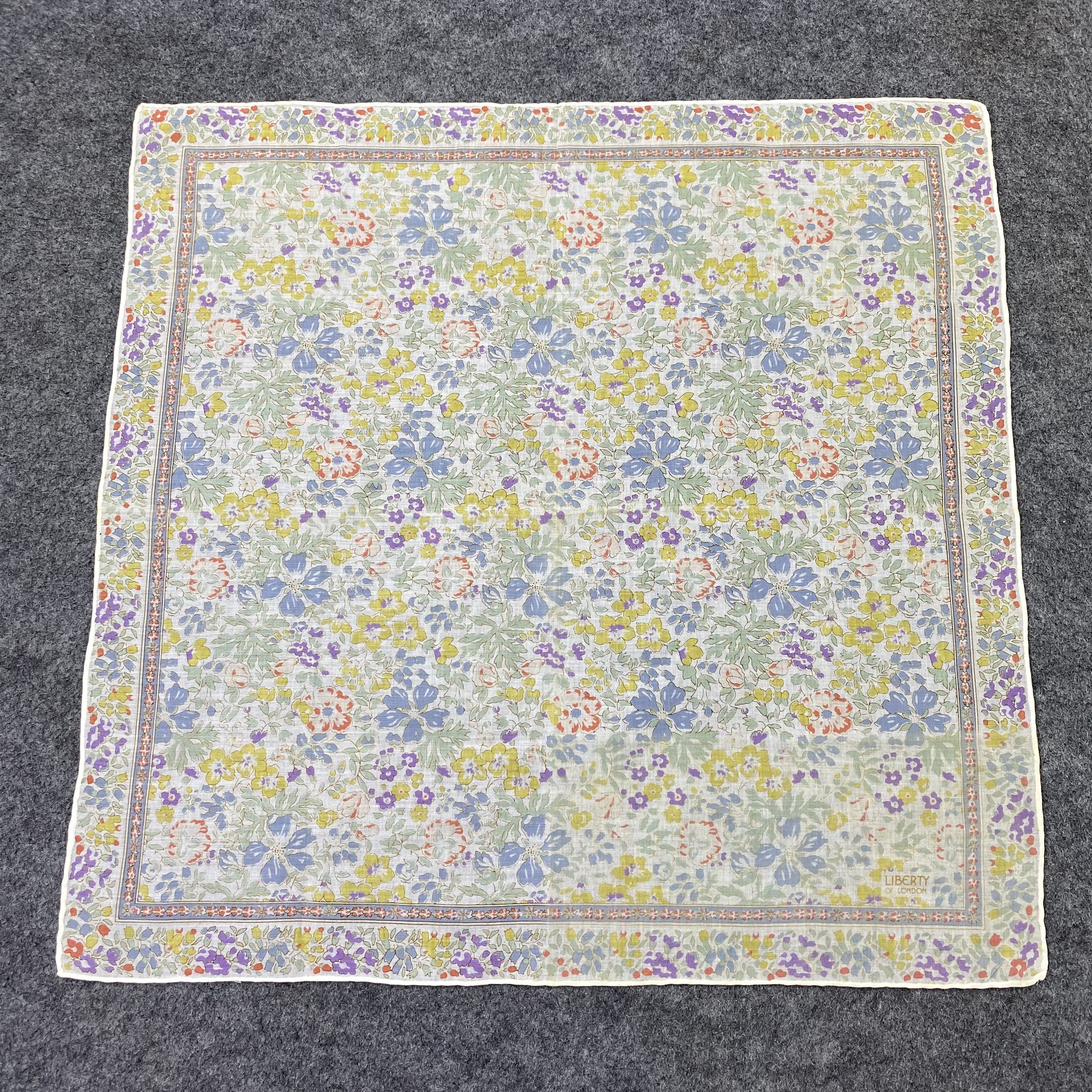 Liberty Liberty Handkerchief / Bandana / Neckerchief-B2189 Size ONE SIZE - 3 Thumbnail