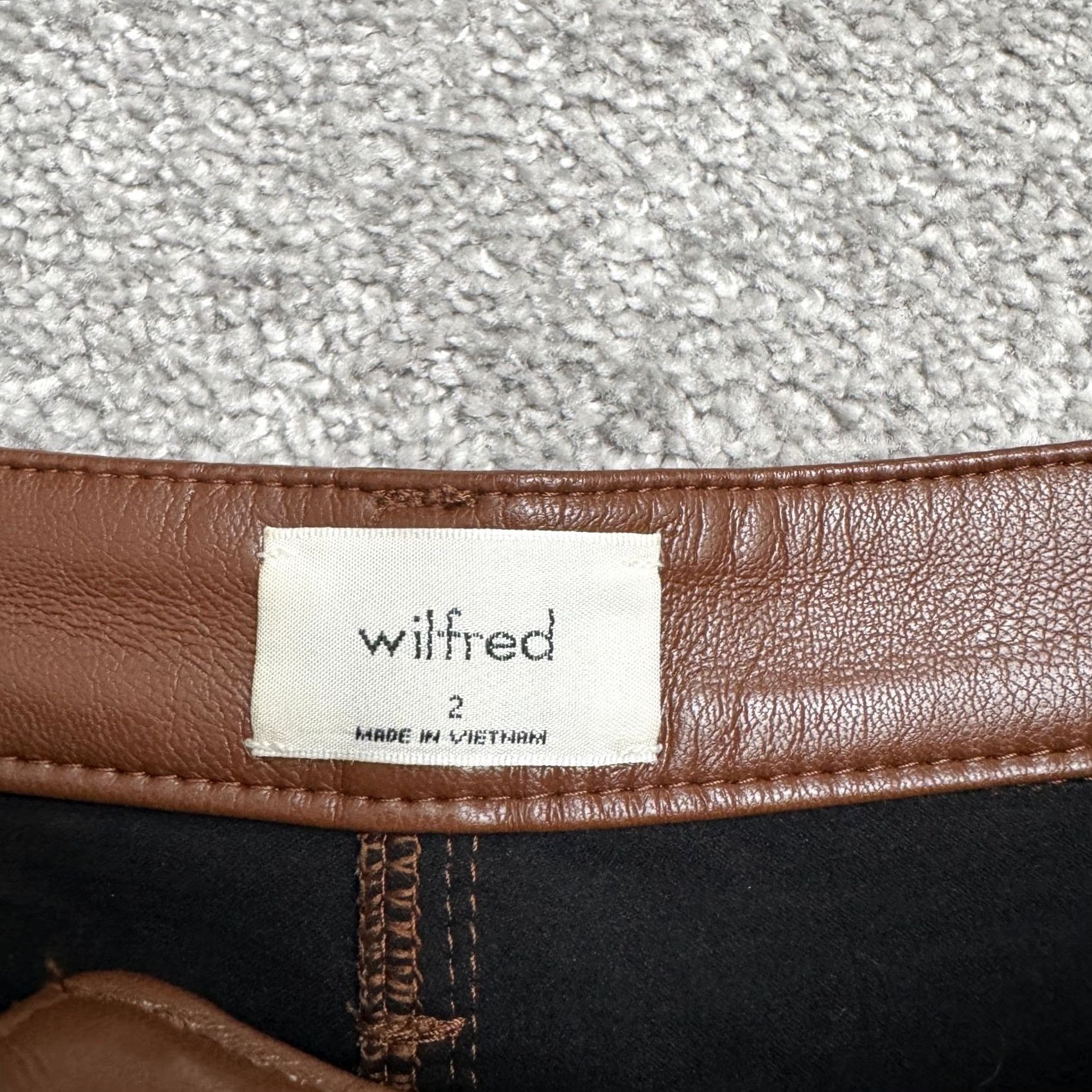 Vintage Wilfred Melina Faux Leather Straight Leg Pants Womens 2 Brown 26in Waist 28in Inseam Button Zip Front Flat Front Dress Pants Size 26" / US 2 / IT 38 - 7 Thumbnail