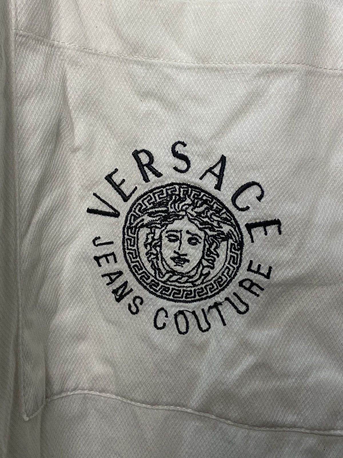 Versace Vintage 1990's Versace Jeans Couture White Shirt Size US M / EU 48-50 / 2 - 3 Thumbnail