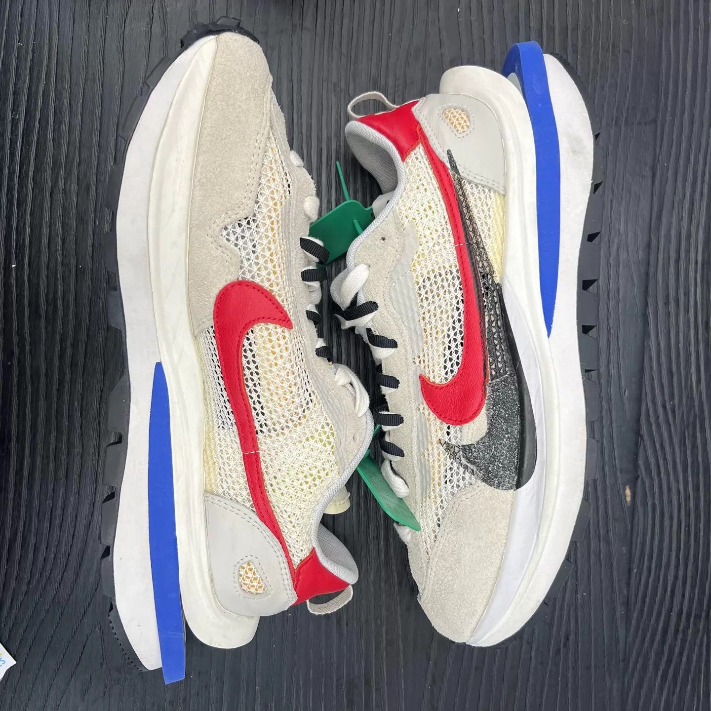Nike sacai vaporwaffle gray white 44 Mint Size US 11 / EU 44 - 3 Thumbnail