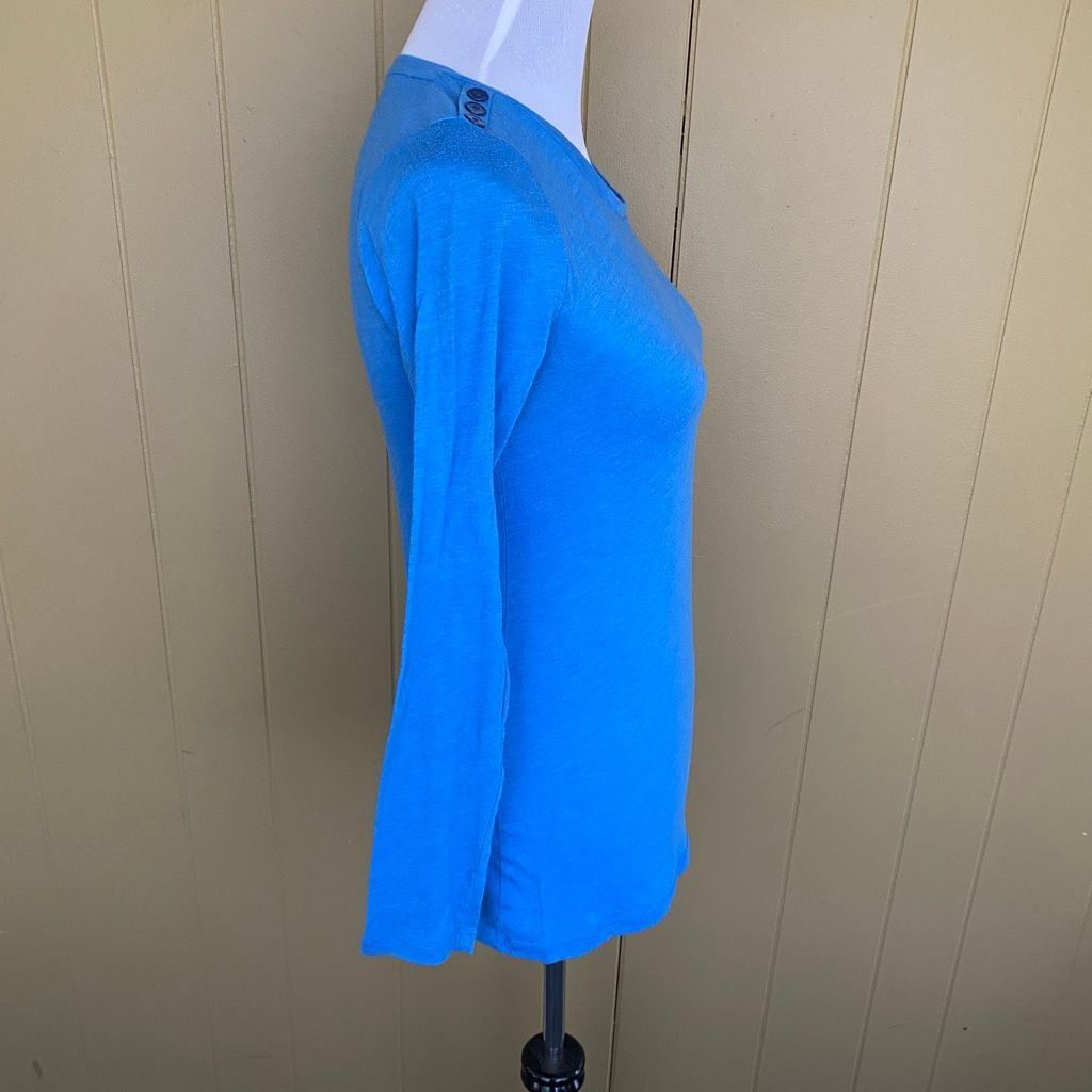 Gap Gap women S scoopneck longsleeve top e/decorative button sho Size S / US 4 / IT 40 - 5 Thumbnail