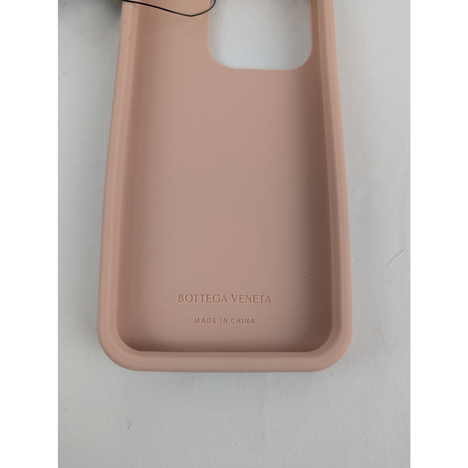 Bottega Veneta o1rshd1 Size: OS / i Phone iPhone 15 pro Cover Case in Cameo Size ONE SIZE - 3 Thumbnail