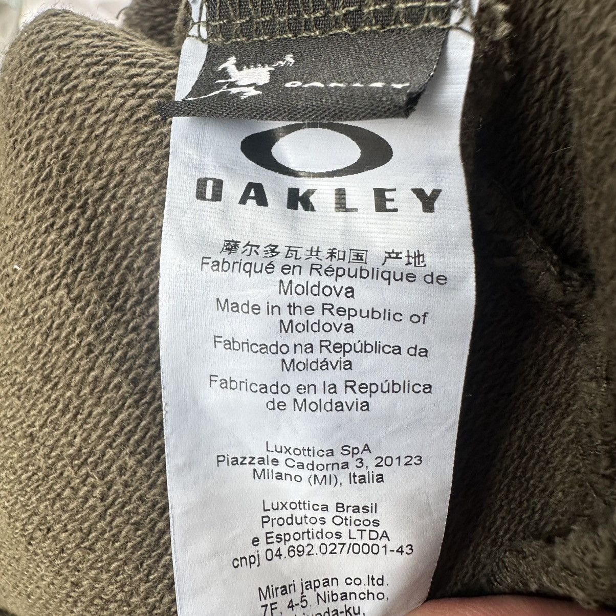 Oakley Vintage Oakley Hoodie Y2K Rare Size US L / EU 52-54 / 3 - 7 Thumbnail
