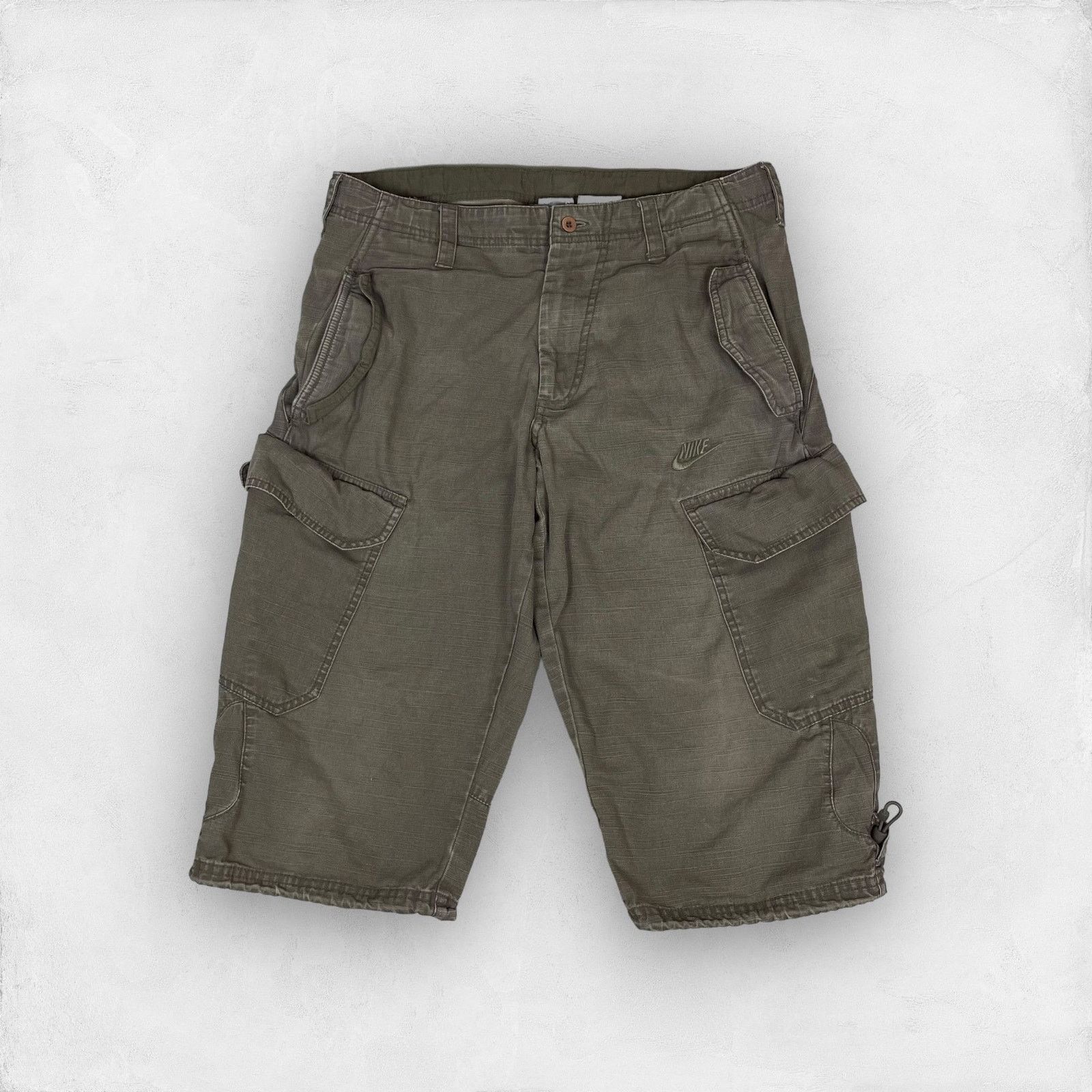 Nike × Vintage Vintage Nike Men's Olive Green High-Rise Cargo Shorts Small Size US 32 / EU 48 - 1 Thumbnail