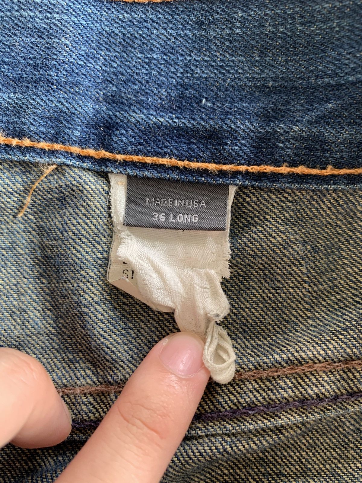 Armani Exchange VINTAGE AX ARMANI EXCHANGE SELVEDGE USA FADED DENIM Size US 37 - 18 Thumbnail