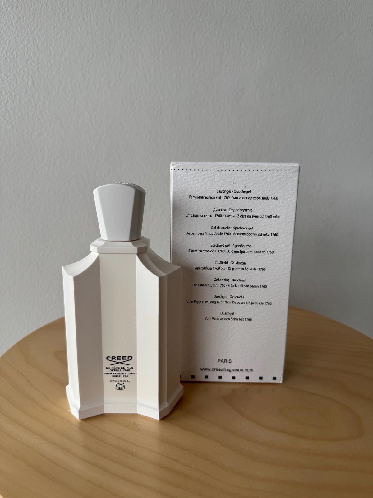 Creed New Creed Love in White Shower Gel 200mL body cleanser Size ONE SIZE - 3 Thumbnail