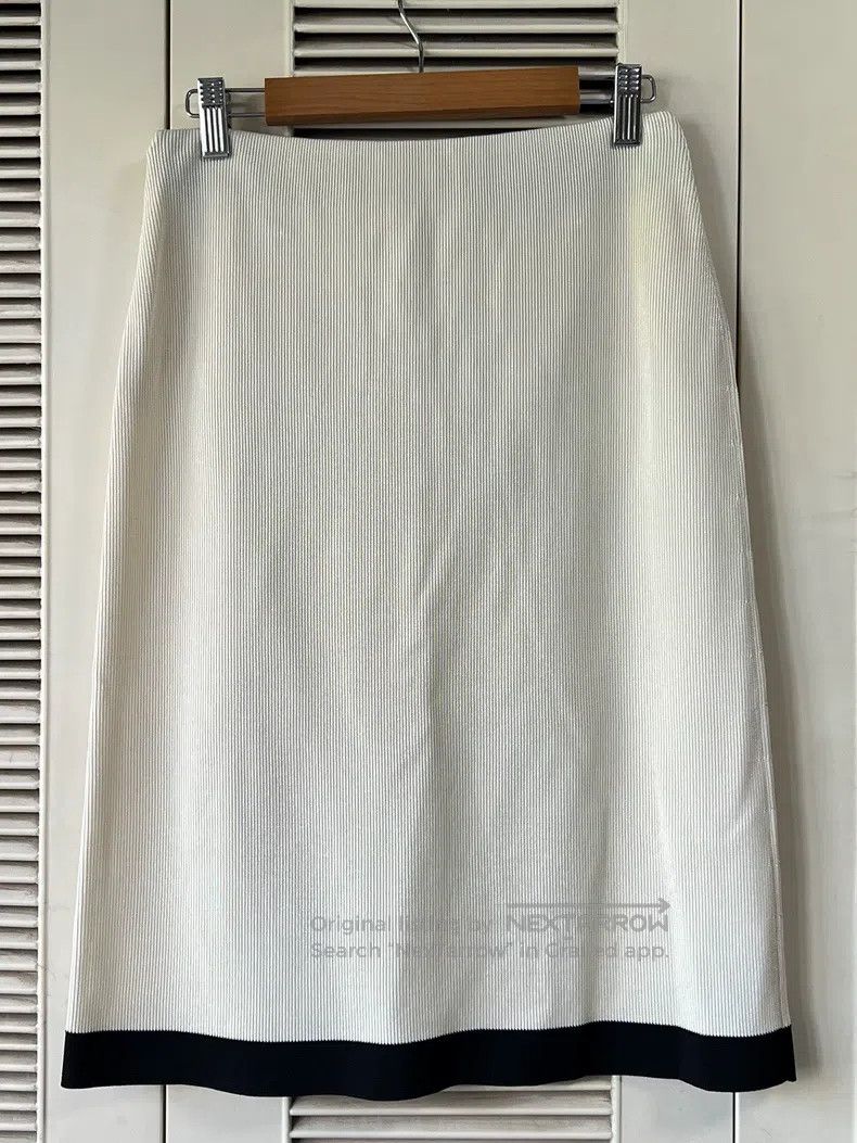 Chanel Chanel White knitted skirt Size 42" / US 20 - 2 Thumbnail