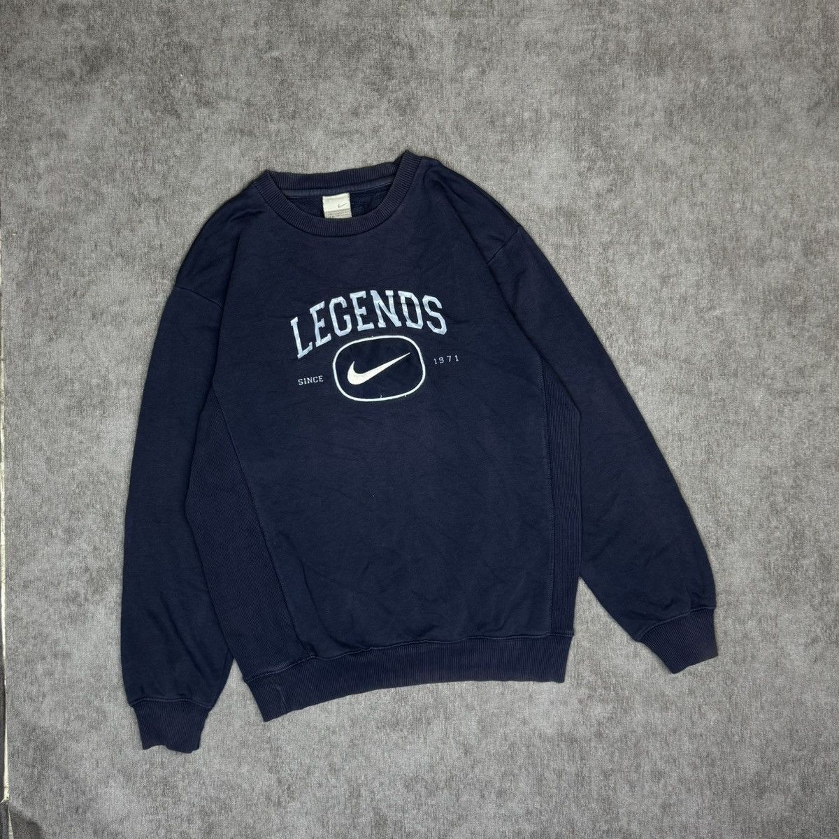 Nike × Vintage Y2K Nike sweatshirt faded vintage big logo Size US S / EU 44-46 / 1 - 1 Thumbnail