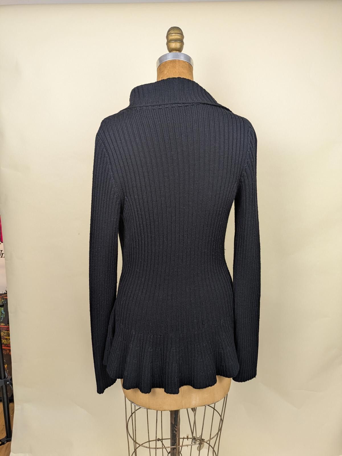 Alexander McQueen sarah burton for alexander mcqueen black peplum cardigan Size M / US 6-8 / IT 42-44 - 5 Thumbnail