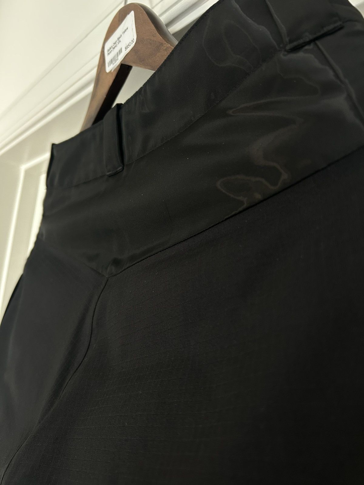 Louis Vuitton Louis Vuitton snow pants black microdown Size US 29 - 9 Thumbnail