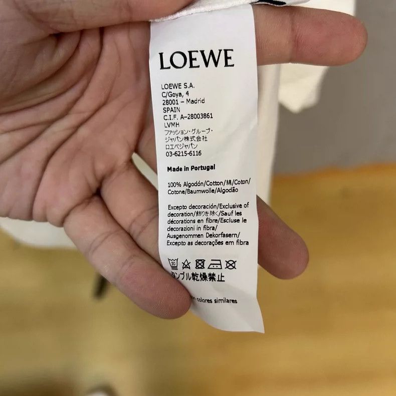 Loewe LOEWE White embroidered logo short sleeves Size S / US 4 / IT 40 - 4 Thumbnail