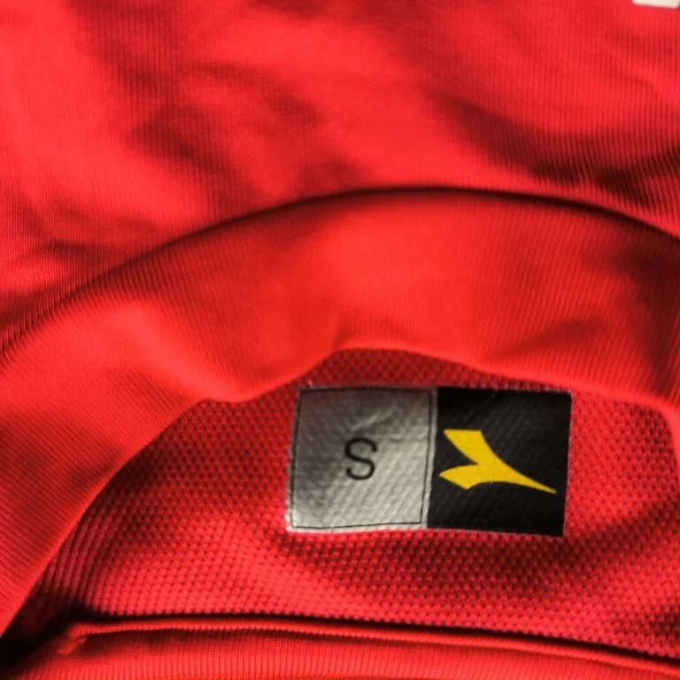 Diadora Hannover 2006-07 Diadora home football jersey size S Size US S / EU 44-46 / 1 - 5 Thumbnail