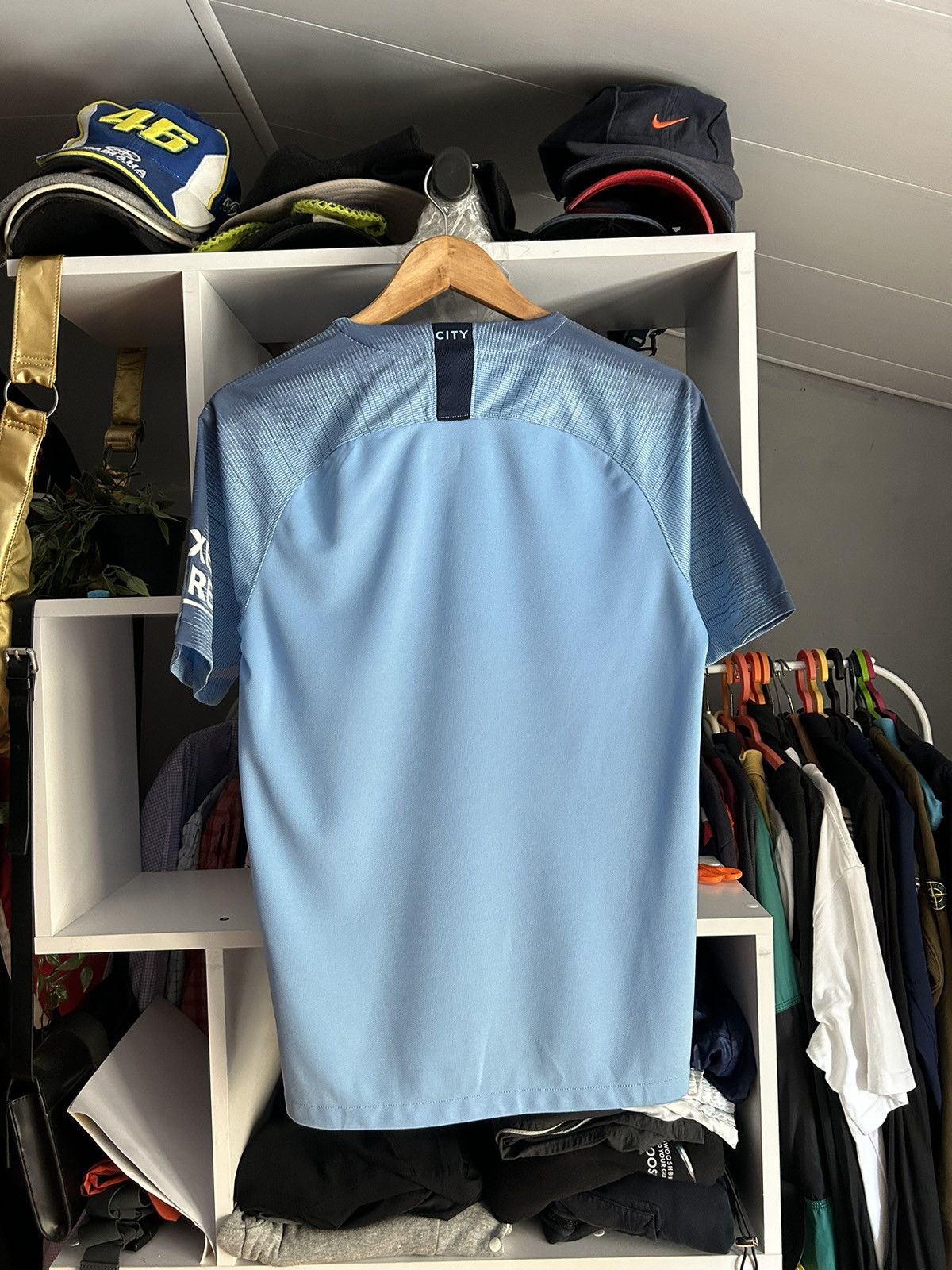 Nike Manchester City Nike Home 2018/19 soccer jersey Size US S / EU 44-46 / 1 - 5 Thumbnail