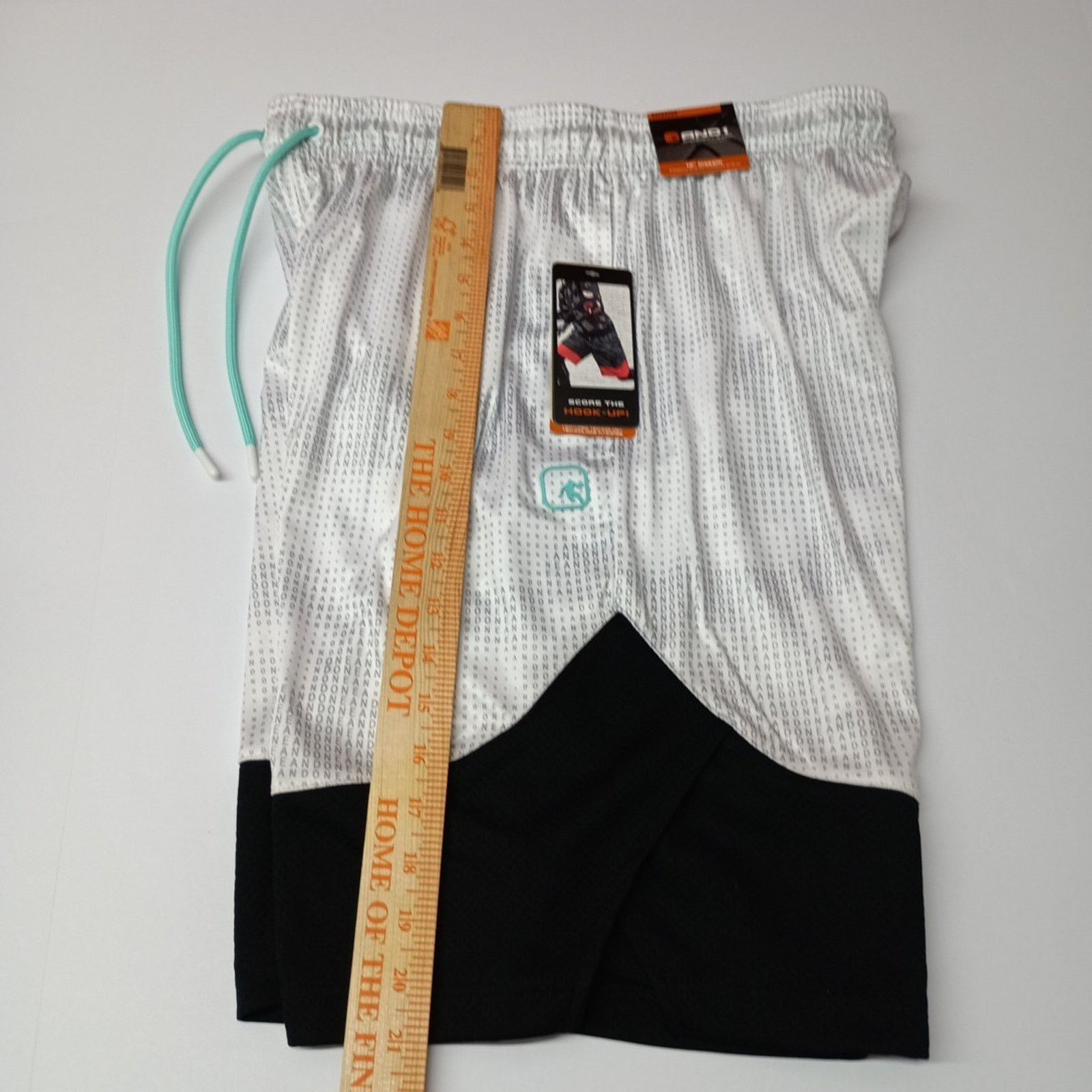 Other AND1 Basketball Shorts Men’s Size M White Black 10" Inseam Size US 30 / EU 46 - 7 Thumbnail