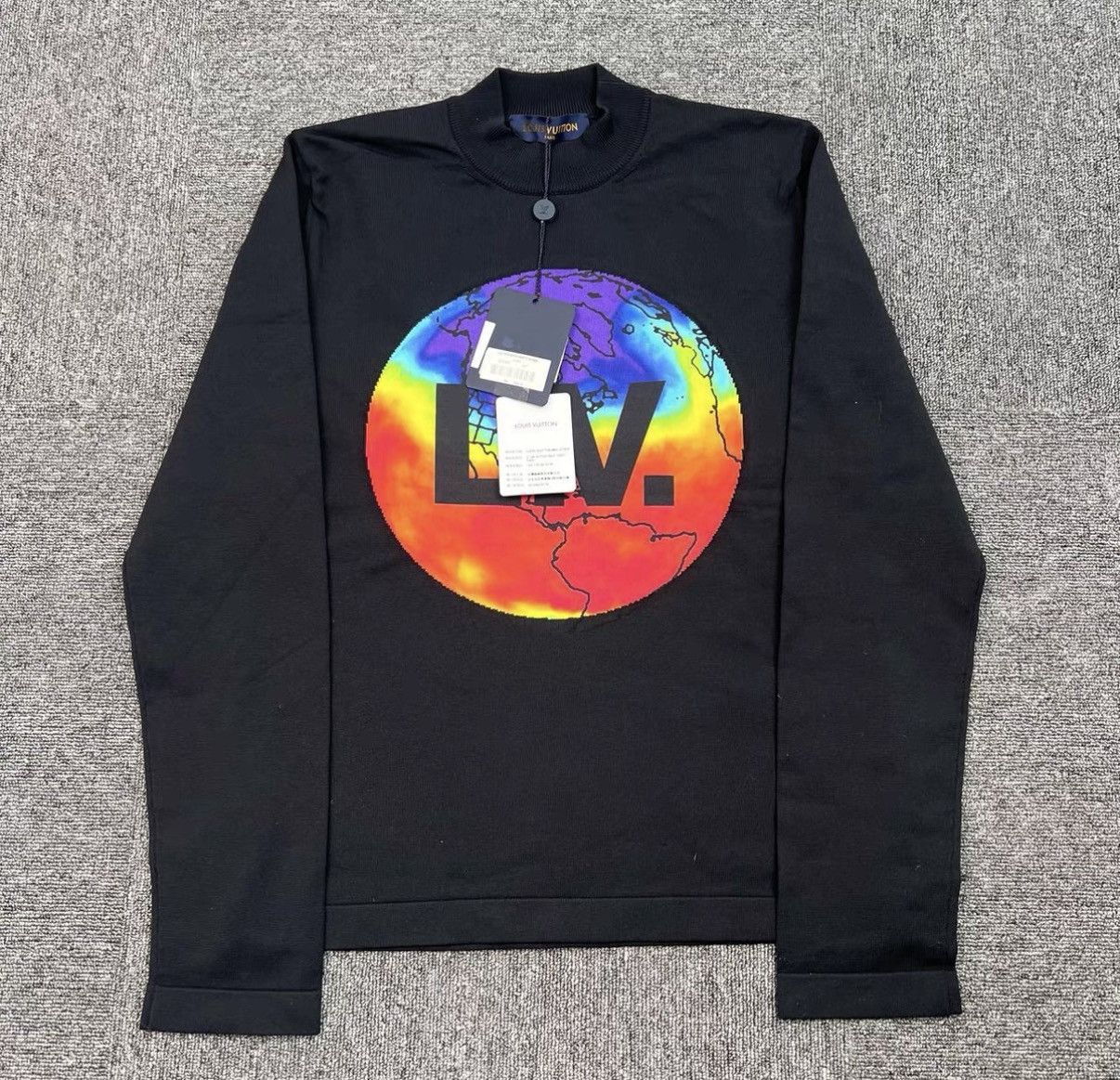 Louis Vuitton Louis Vuitton LV Thermal Earth Logo Knit Sweater K12 Size US S / EU 44-46 / 1 - 1 Thumbnail