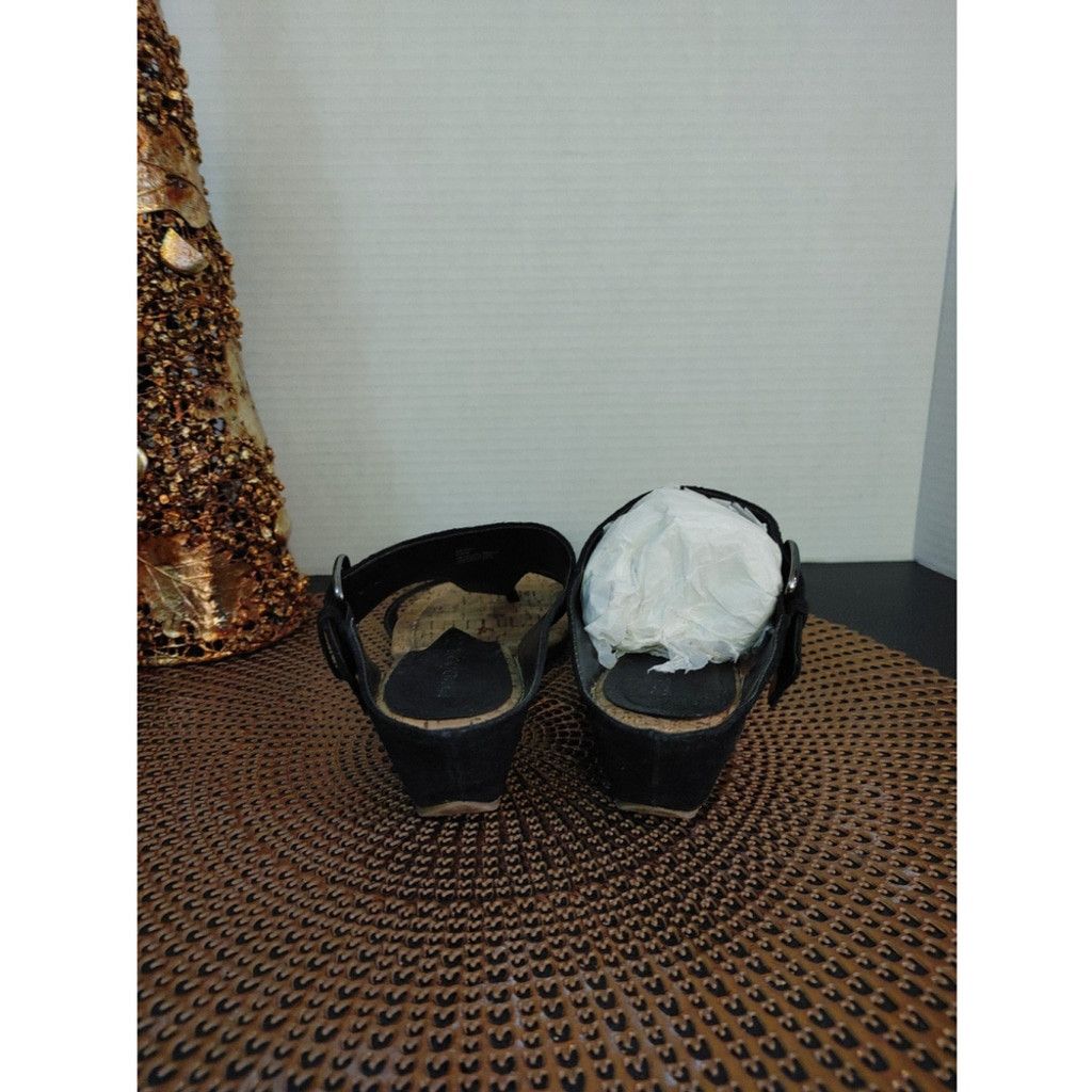 Donald Pliner Donald J. Pliner Donni Dylan Size 6.5M Sandals Size US 6.5 / IT 36.5 - 6 Thumbnail