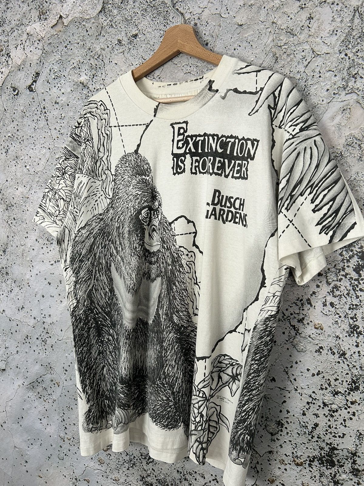 Vintage Vintage Busch Gardens Animal Tee Graphic Single Stitch 90s Size US L / EU 52-54 / 3 - 2 Thumbnail