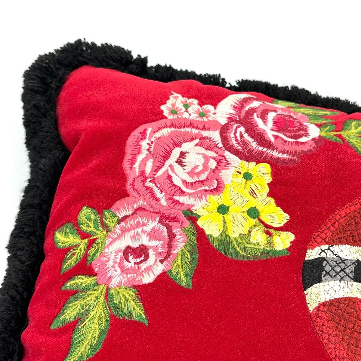Gucci Gucci Kingsnake-embroidered red velvet cushion Size ONE SIZE - 6 Thumbnail