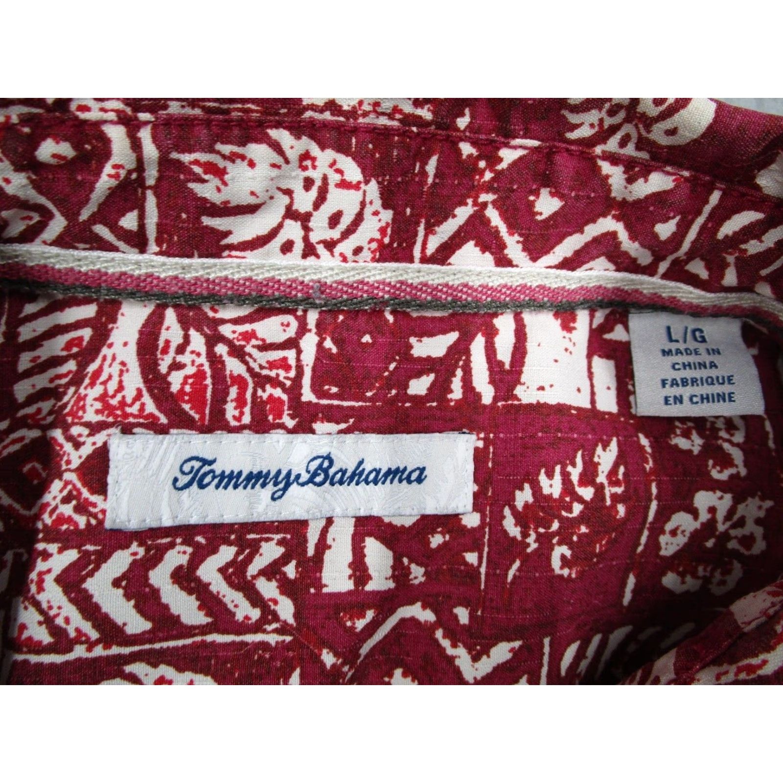 Tommy Bahama Tommy Bahama Shirt Men Large Red Floral Silk Blend Button Up Hawaii Island Zone Hawaiian Tropical Floral Mens Size US L / EU 52-54 / 3 - 3 Thumbnail