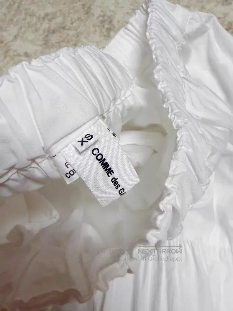Comme des Garcons Comme des Garcons Size XS Lace hem half-skirt Size 22" - 3 Thumbnail