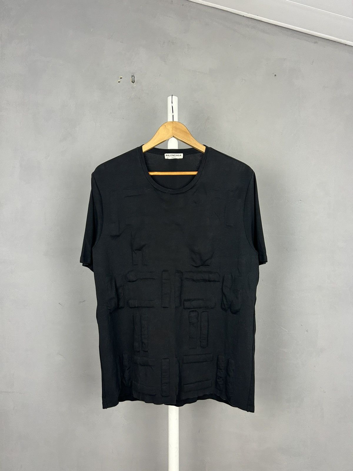 Balenciaga Balenciaga SS2014 Architecture Embossed Black T-Shirt Size L Size US L / EU 52-54 / 3 - 1 Thumbnail
