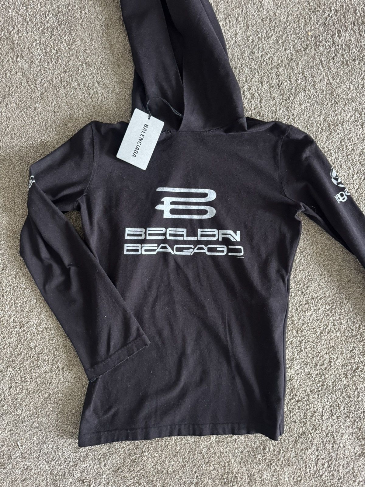 Balenciaga NEW Balenciaga Black Logo Distressed Women’s Hoodie Size S Size S / US 4 / IT 40 - 6 Thumbnail
