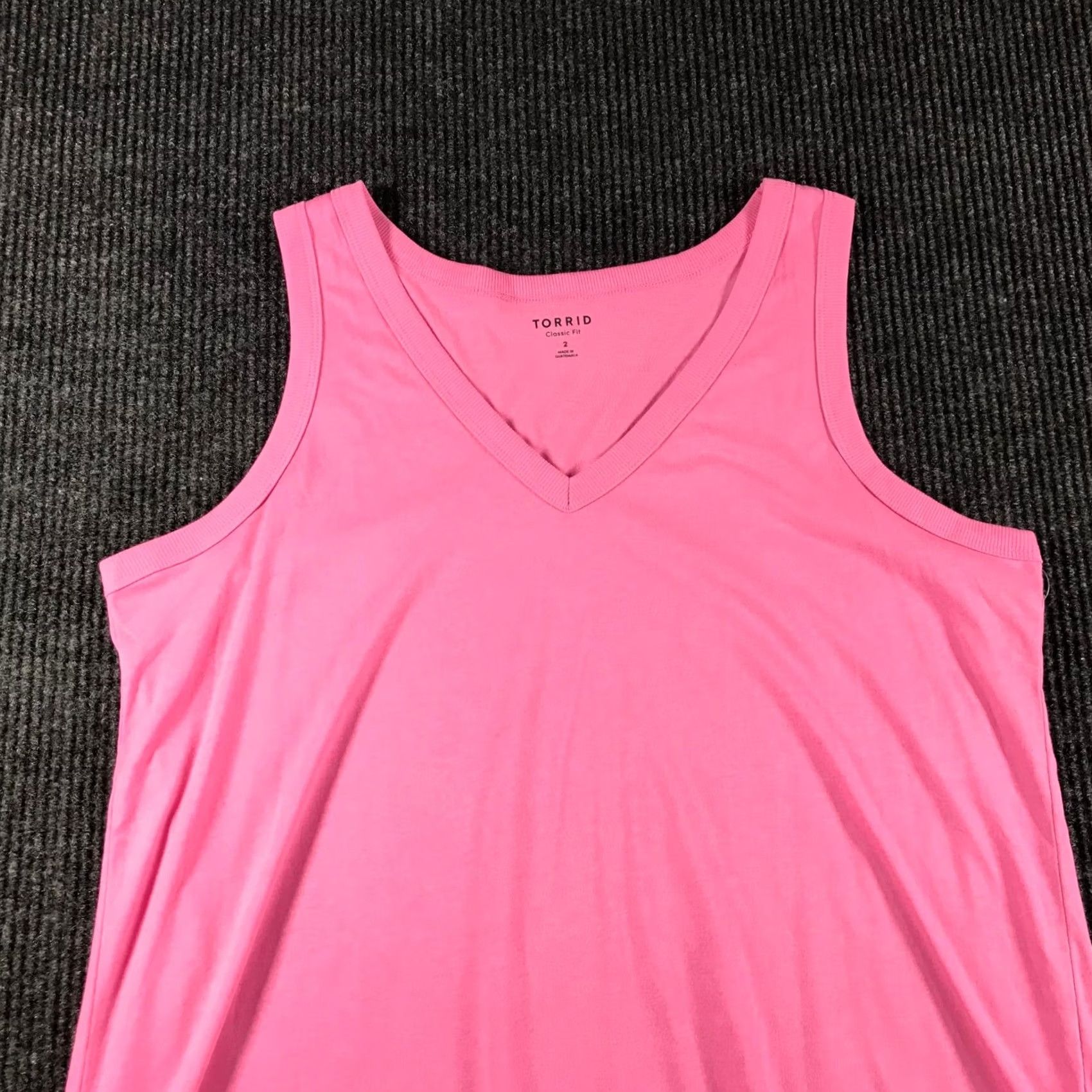 Torrid Torrid Classic Fit Tank Top Women 2 Plus Size Pink V-Neck Sleeveless Ribbed Trim Shirt Adults 20W Womens Size 3XL / US 20-22 - 2 Thumbnail