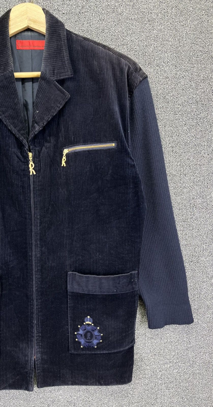 Roberta di Camerino Vintage Roberta Di Camerino Corduroy Zip Up Jacket Size S / US 4 / IT 40 - 4 Thumbnail