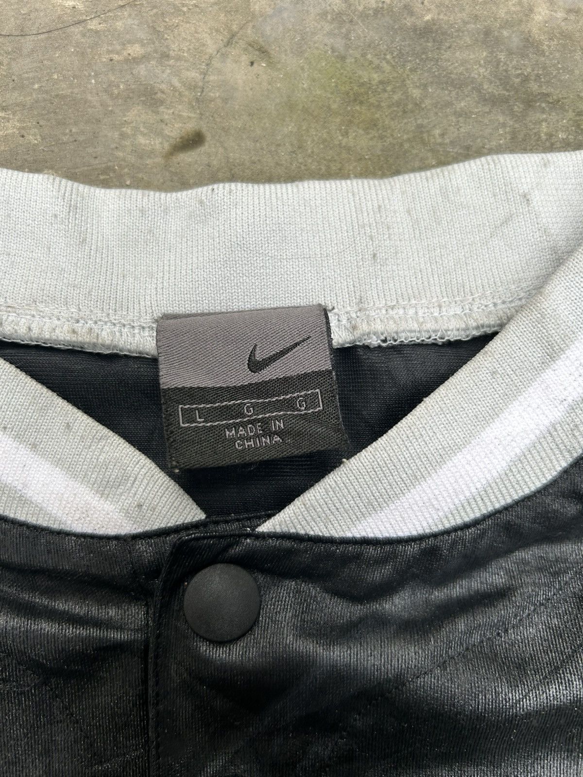 Nike × Vintage Vinyage Basketball Nike Jacket Size US L / EU 52-54 / 3 - 4 Thumbnail