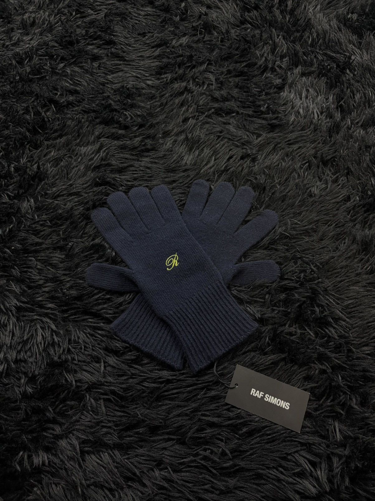 Raf Simons Raf Simons AW 2019 Heroes knitted wool gloves Size ONE SIZE - 1 Thumbnail