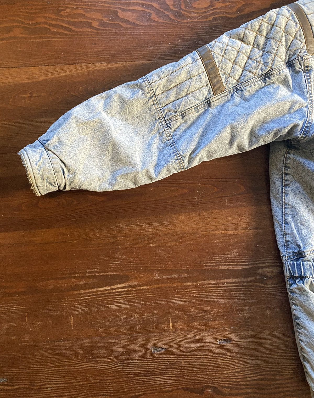 Vintage Vintage NWT 80’s Women’s Sherpa Collar Carpet Line Jean Coat Size L / US 10 / IT 46 - 15 Thumbnail