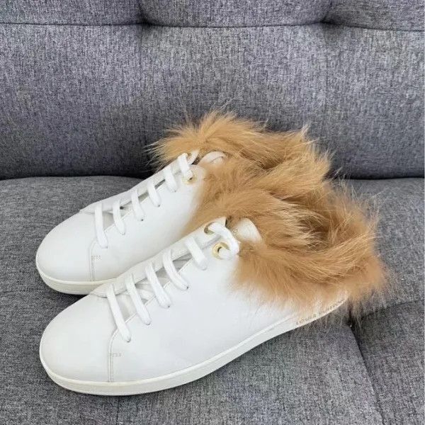 Louis Vuitton Casual Sneakers with Fur Trim -2508