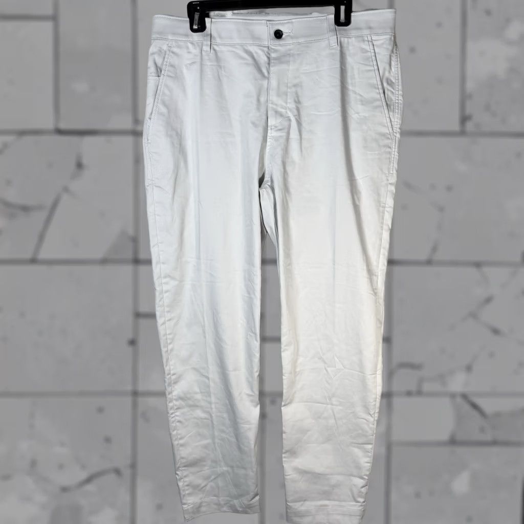 Nike Nike Dri-Fit Chino Pants Mens 34x30 White NWT Standard Fit Casual Pants Mens Size 34x30 Size US 34 / EU 50 - 1 Thumbnail